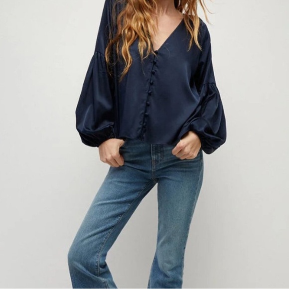 Veronica Beard Tops - Veronica Beard Deep Navy Satin V-Neck Balloon Sleeve Blouse
